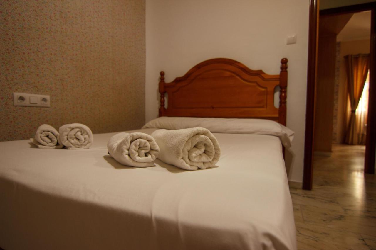 Rentalsevilla Centrico Apartamento Junto Al Guadalquivir Con Parking Coche Mediano ภายนอก รูปภาพ