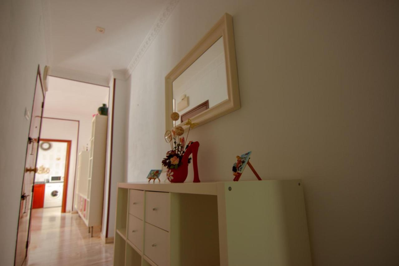 Rentalsevilla Centrico Apartamento Junto Al Guadalquivir Con Parking Coche Mediano ภายนอก รูปภาพ